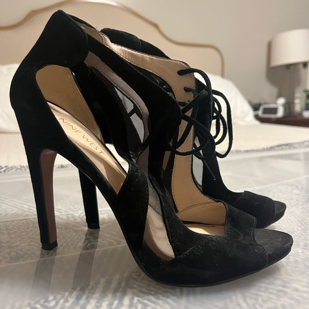 Nine West black heels size 7.5